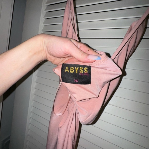 GORGEOUS abyss by abby LEE GOWN in blush - Picture 9 of 10